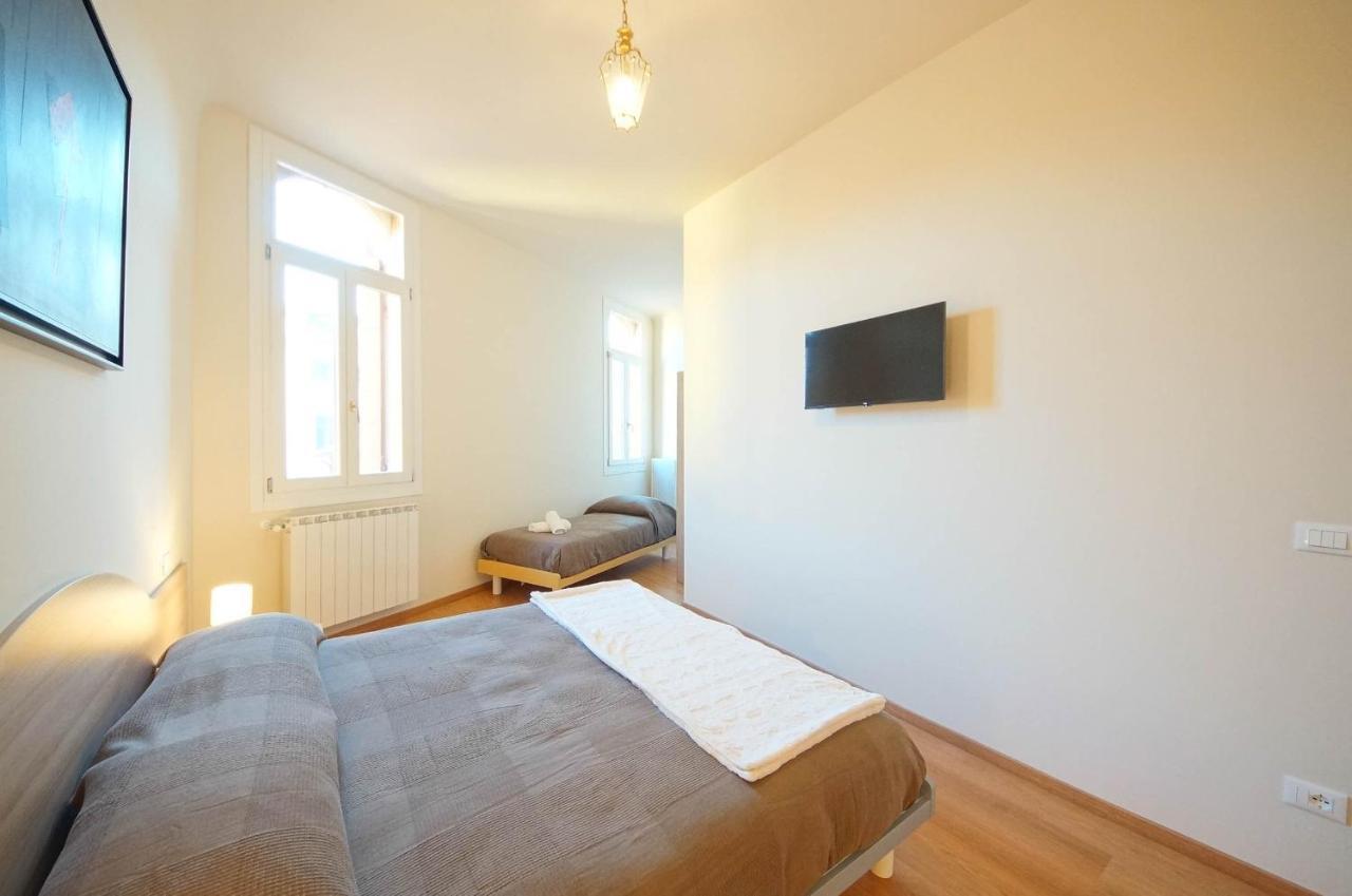 Ca' Circus 4 Rooms Wi-Fi Fibre Venice Exterior photo